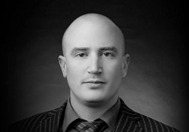 Derek-johnson-bw-headshot-web