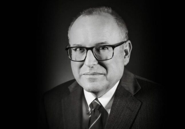 HSB-Gravis-Alicia-Christie02-edited-bw2